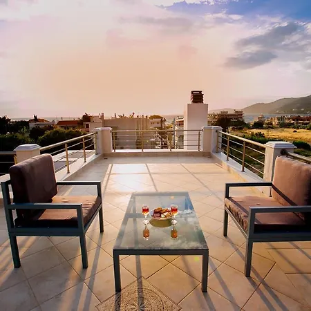 Villa Acropolis By The Sea Loutraki  Exterior photo