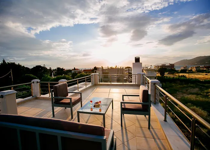 Villa Acropolis By The Sea
