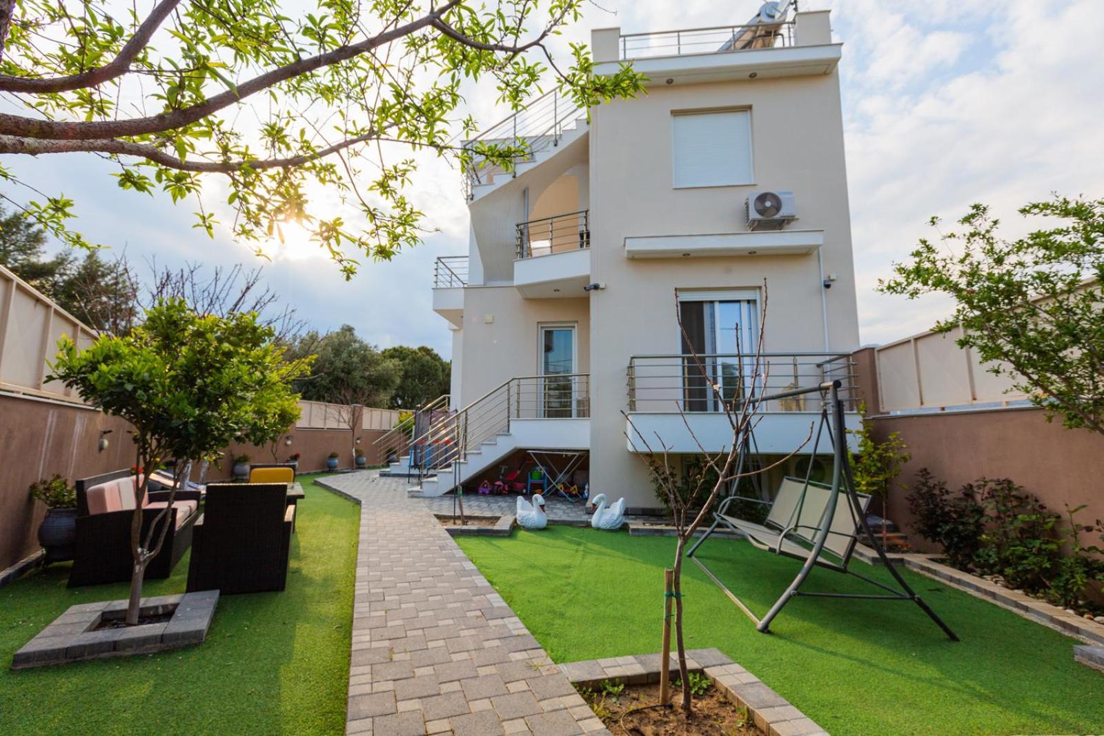 Villa Acropolis By The Sea *